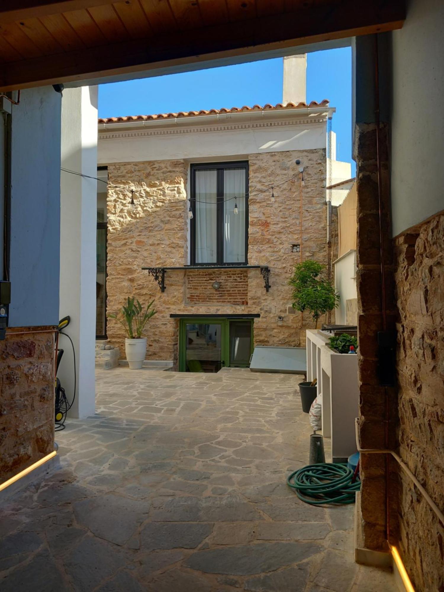 Stoa House Airport Apartment Koropion Bagian luar foto