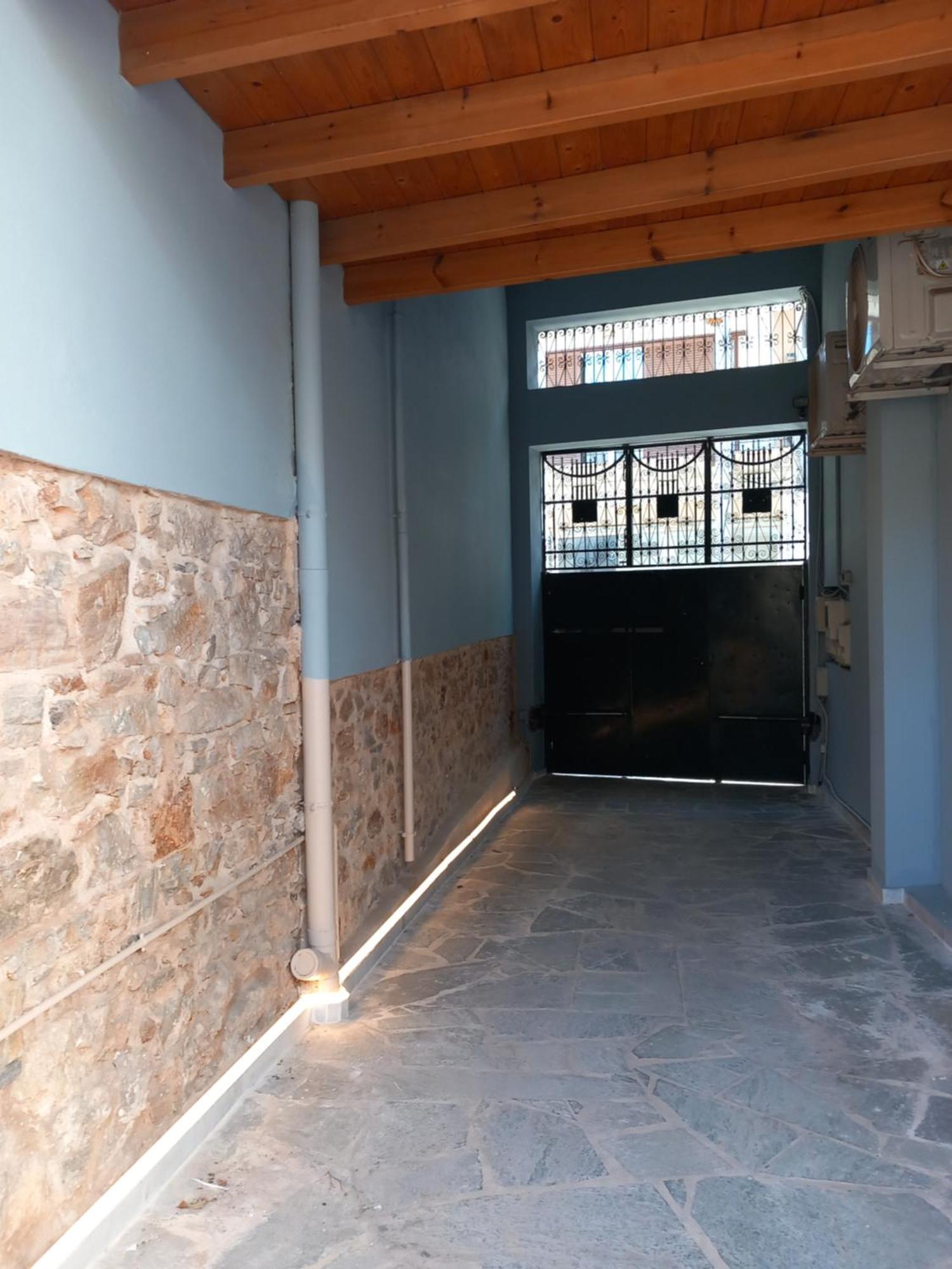Stoa House Airport Apartment Koropion Bagian luar foto