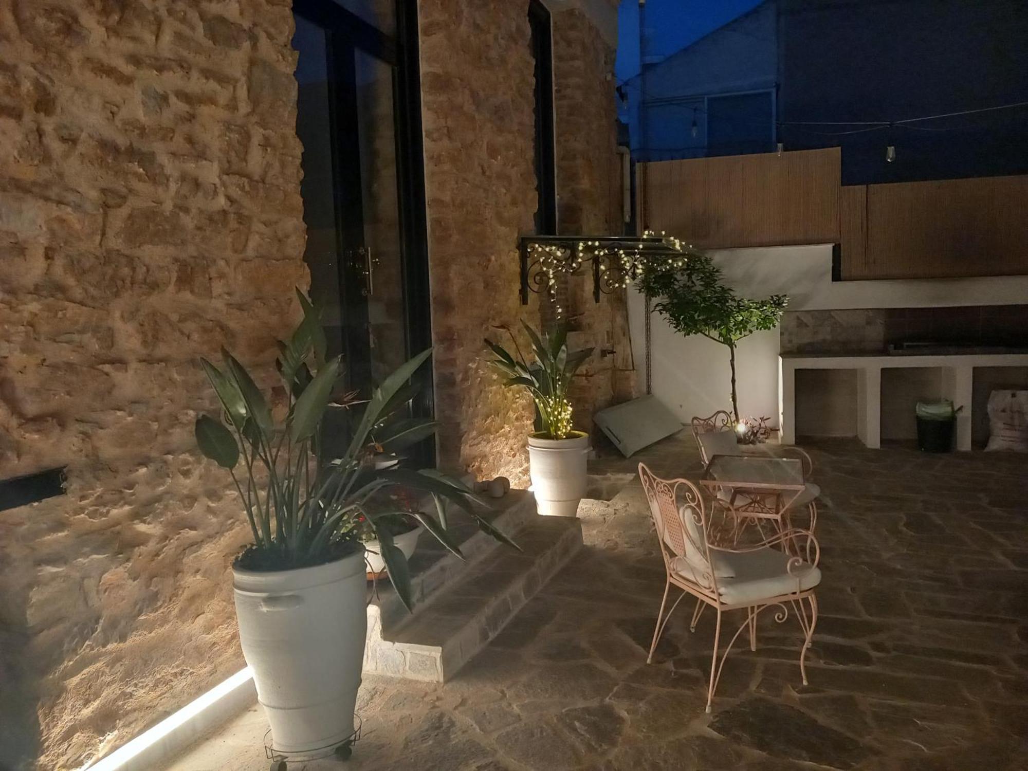 Stoa House Airport Apartment Koropion Bagian luar foto