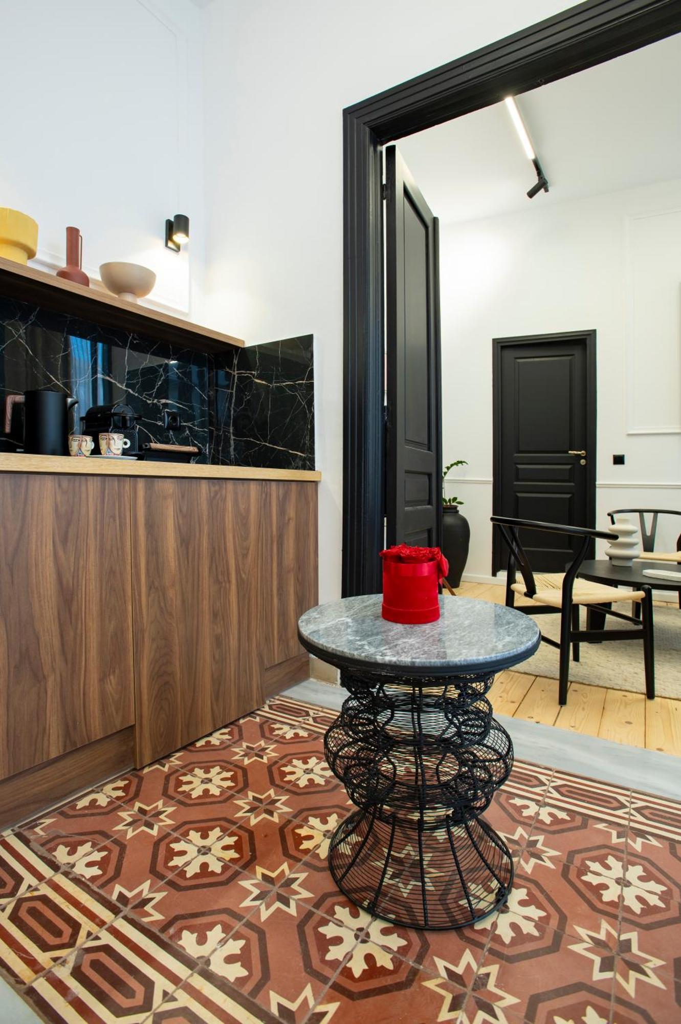 Stoa House Airport Apartment Koropion Bagian luar foto
