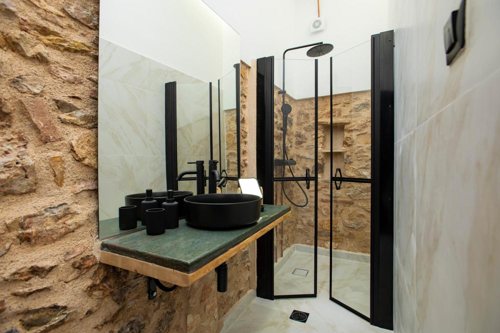 Stoa House Airport Apartment Koropion Bagian luar foto